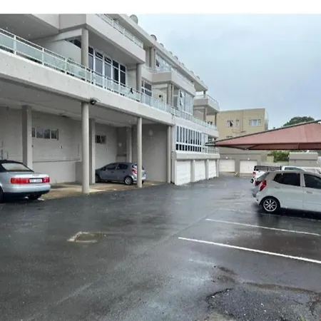 15 Uvongo Square Holiday Home Margate Buitenkant foto