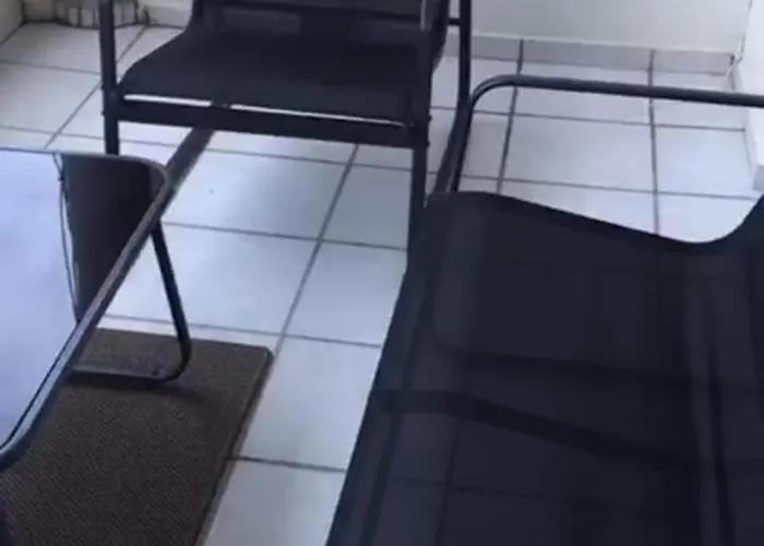 15 Uvongo Square Holiday Home