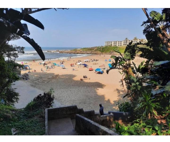 15 Uvongo Square Appartement Margate